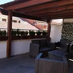 La Terraza De Infantes